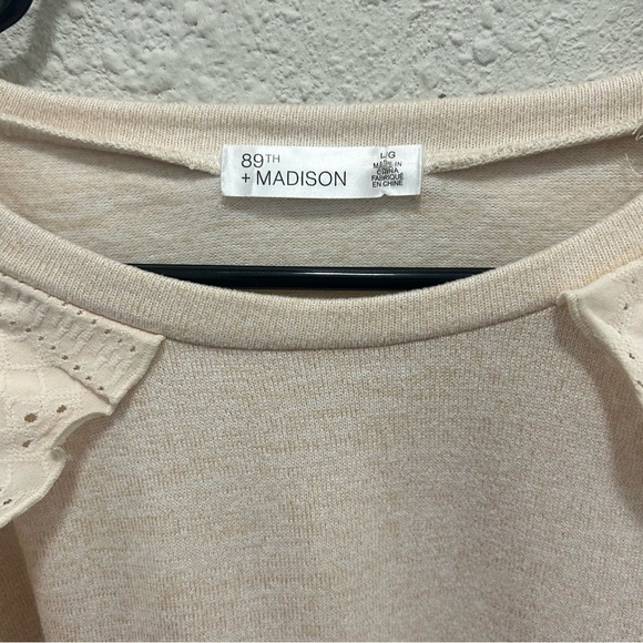 89th + Madison Oatmeal Ruffle Sweatshirt NWT L - Picture 3 of 6